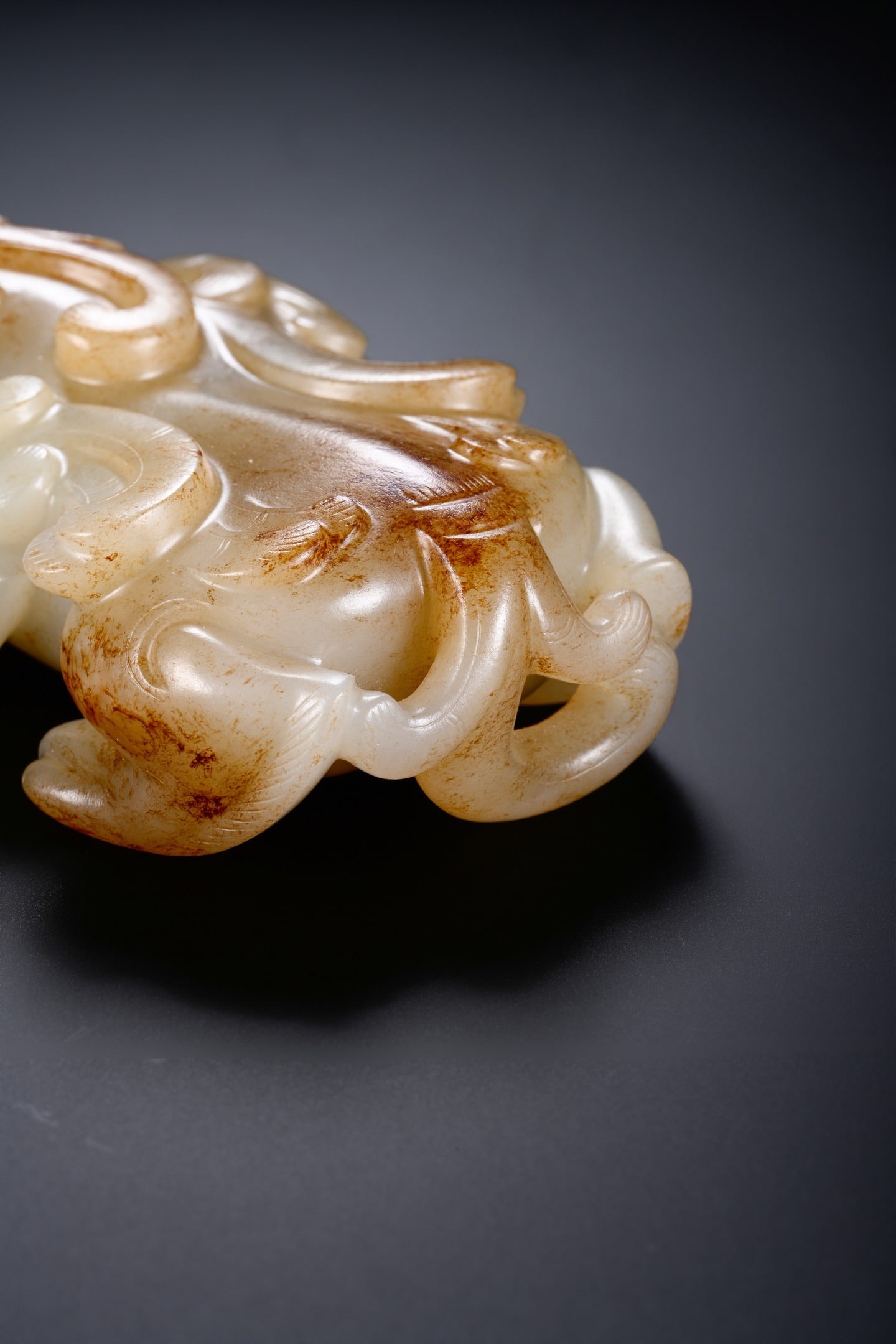 Jade Carved Beast Shape Ornament - 5