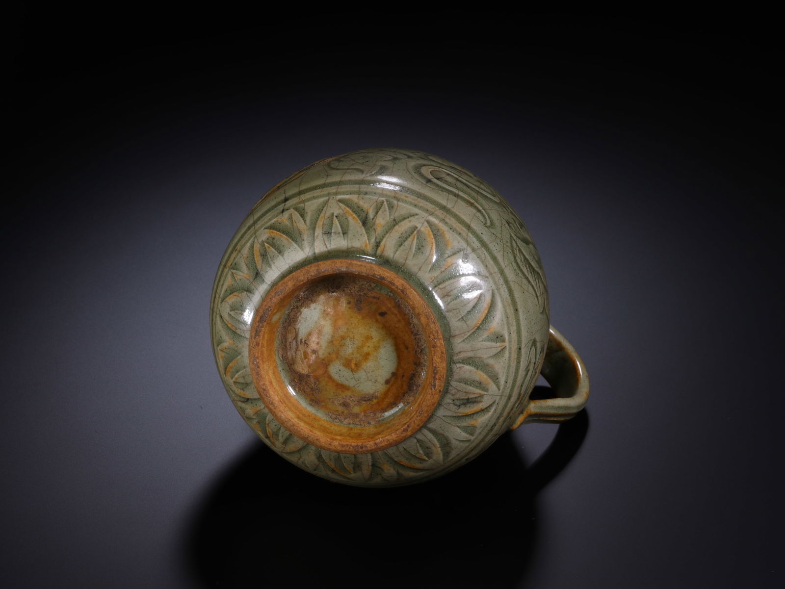 Longquan Ware Carved Dragon Pattern Porcelain Pot - 12