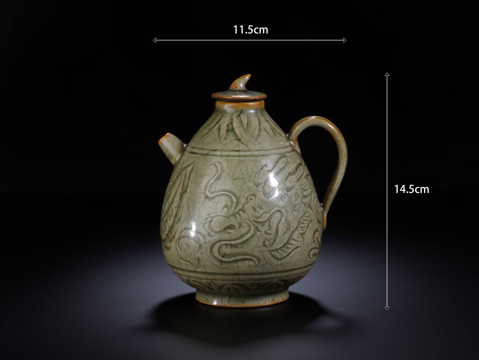 Longquan Ware Carved Dragon Pattern Porcelain Pot: Longquan Ware Carved Dragon Pattern Porcelain Pot (11.5 x 14.5cm)