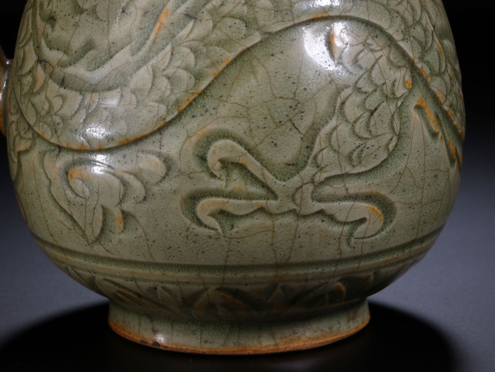 Longquan Ware Carved Dragon Pattern Porcelain Pot - 8