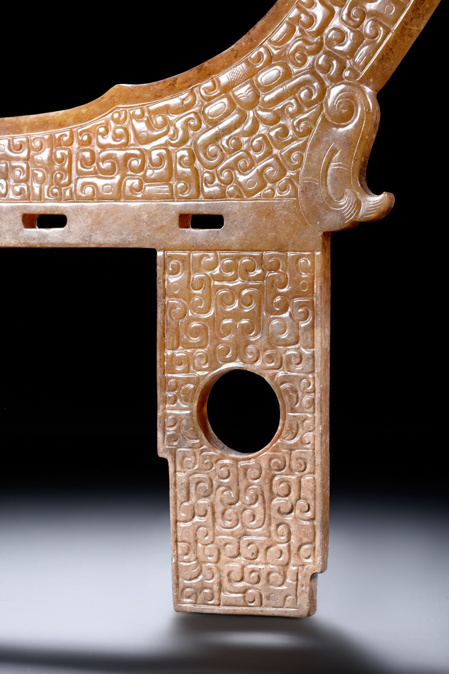 Jade Carved Cloud Pattern Ge - 2