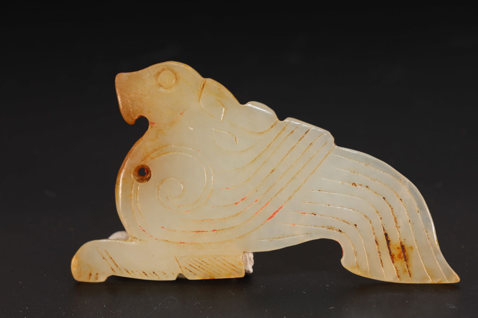 Jade Carved Cloud Pattern Bird Shape Bi: Jade Carved Cloud Pattern Bird Shape Bi (6.8 x 4 x 0.4cm)