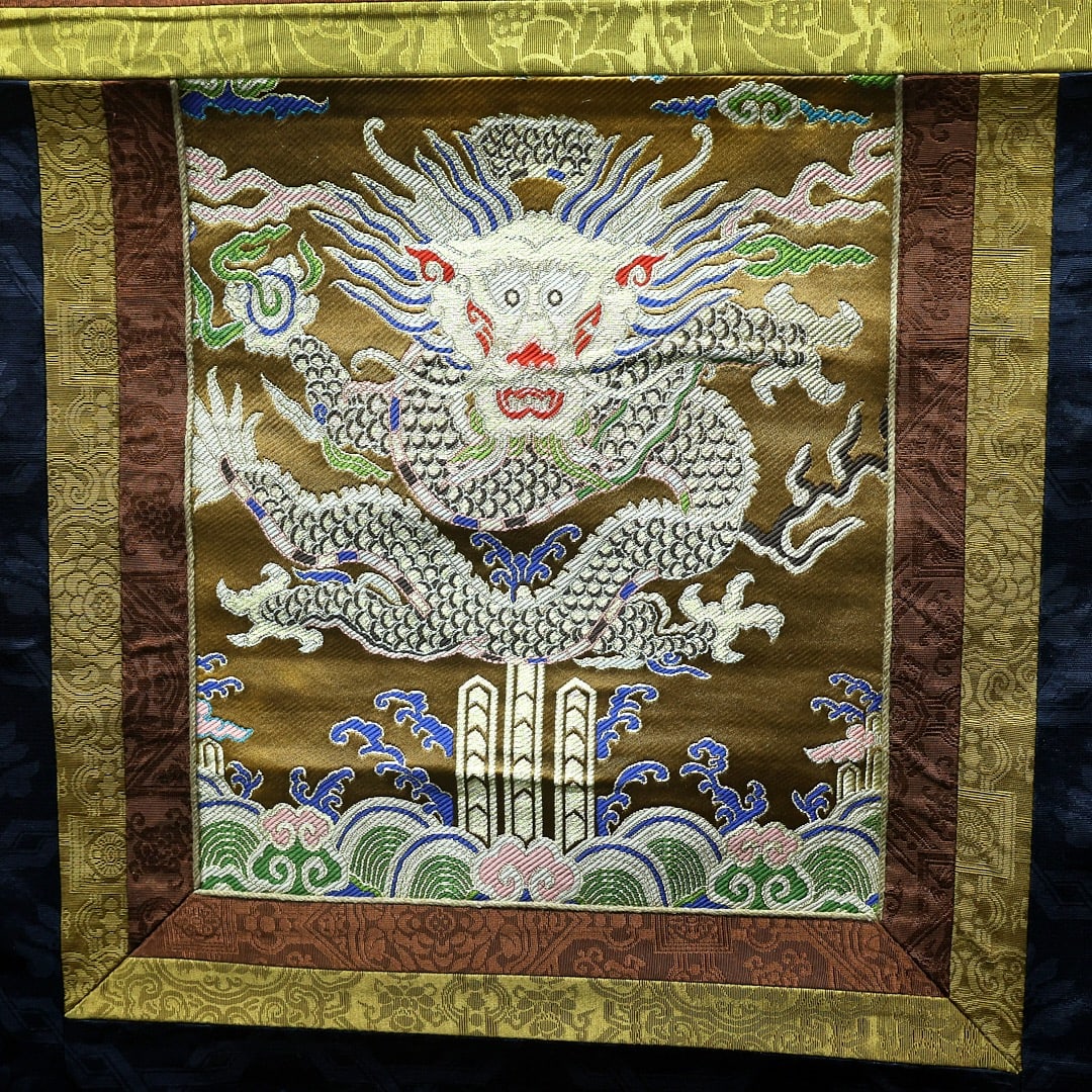 Colour Painted Tsongkhapa Pattern Tangka - 7