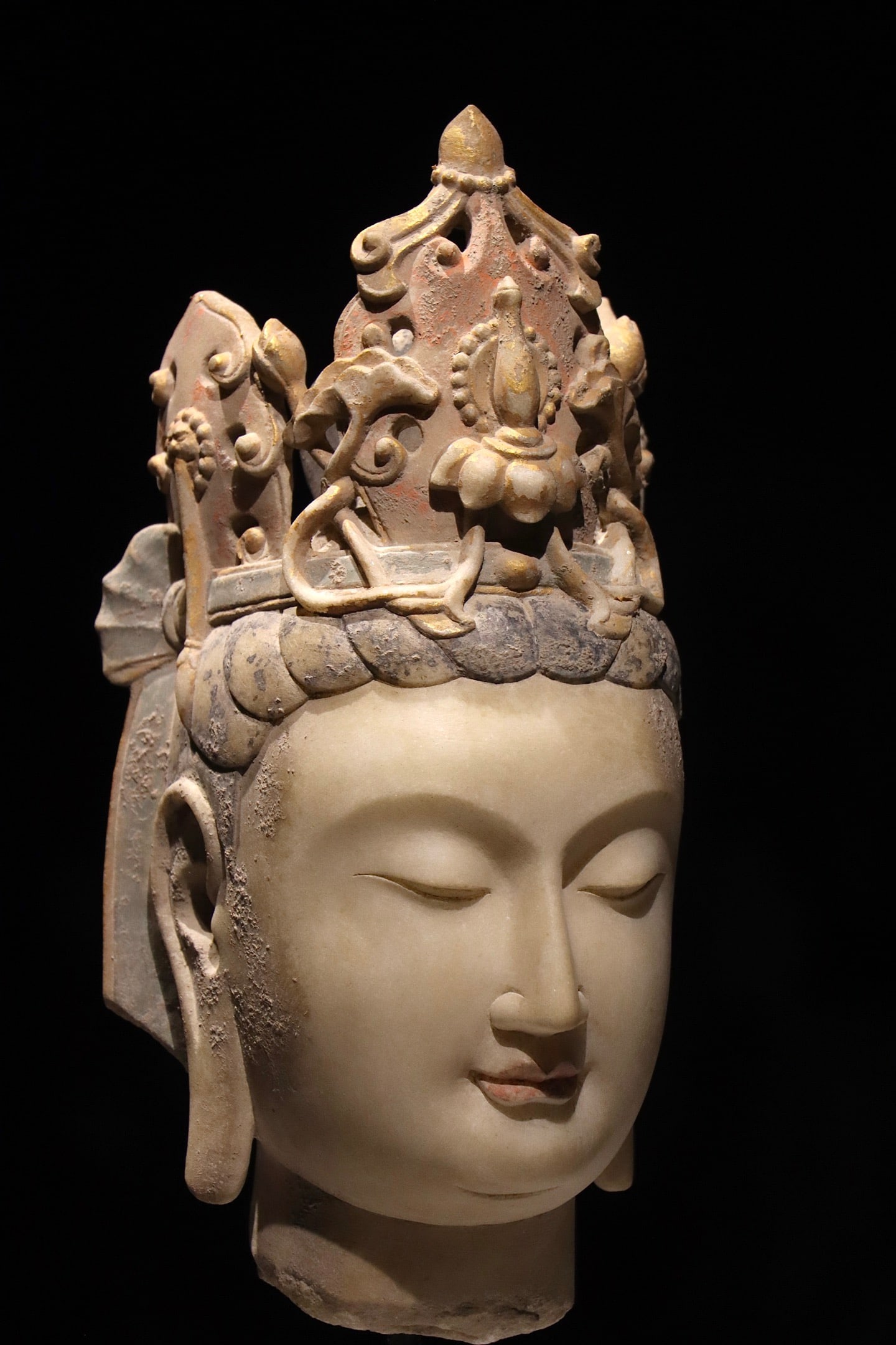 Stone GuanYin Head Figure - 4