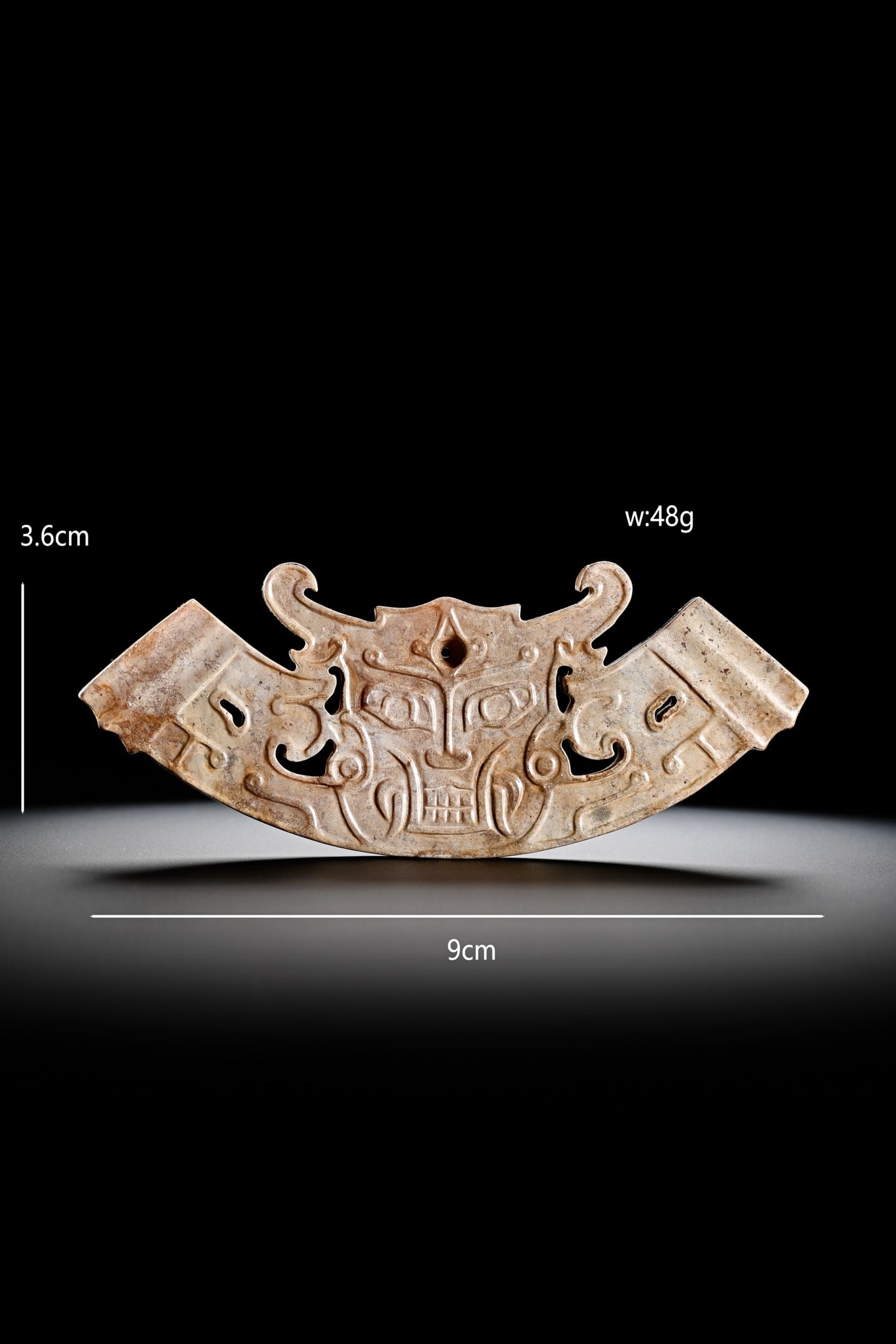 Jade Carved Beast Face Pattern Bi: Jade Carved Beast Face Pattern Bi (9 x 3.6cm)