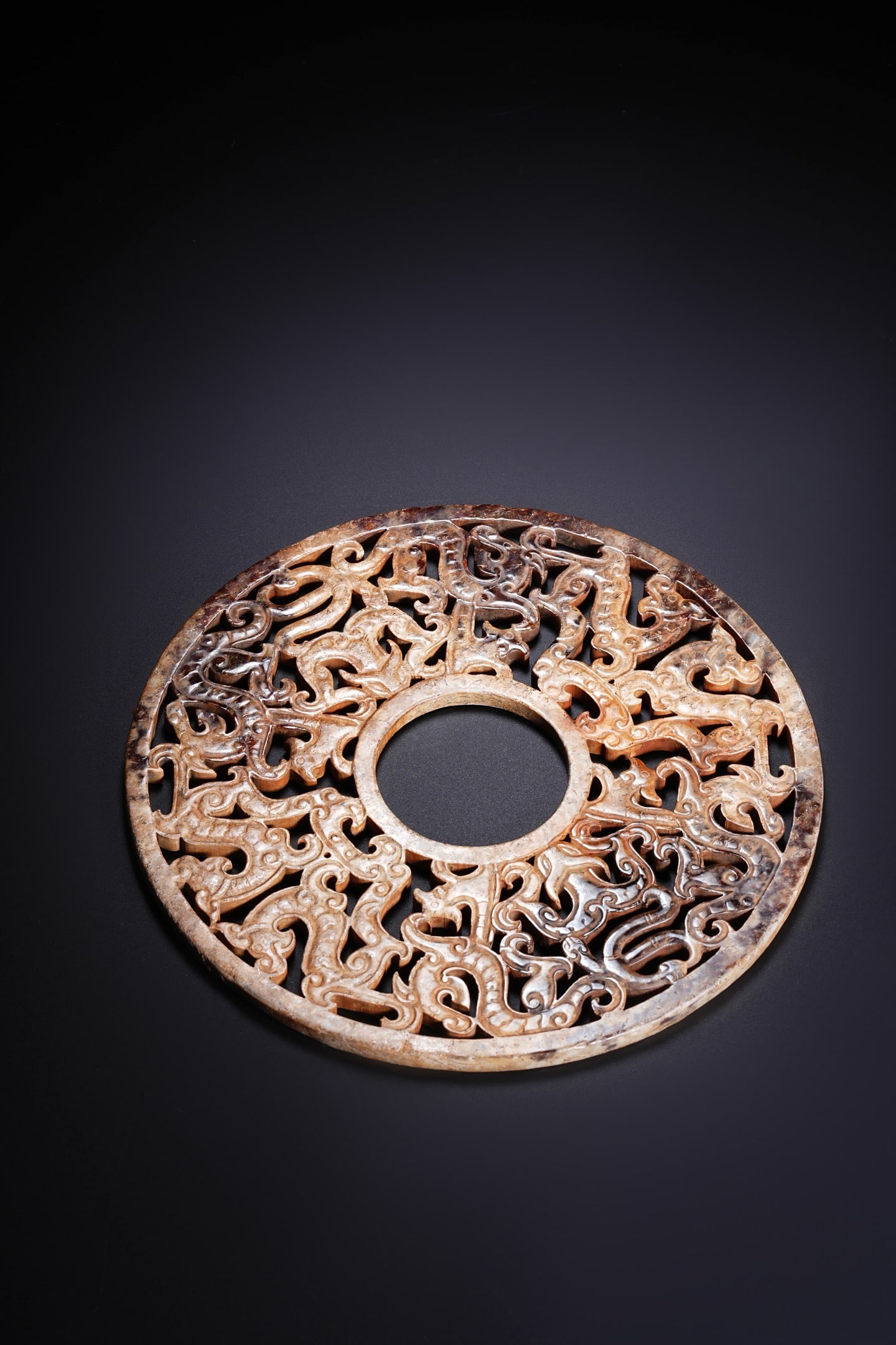 Jade Carved Dragon Pattern Bi: Jade Carved Dragon Pattern Bi (13.8cm)