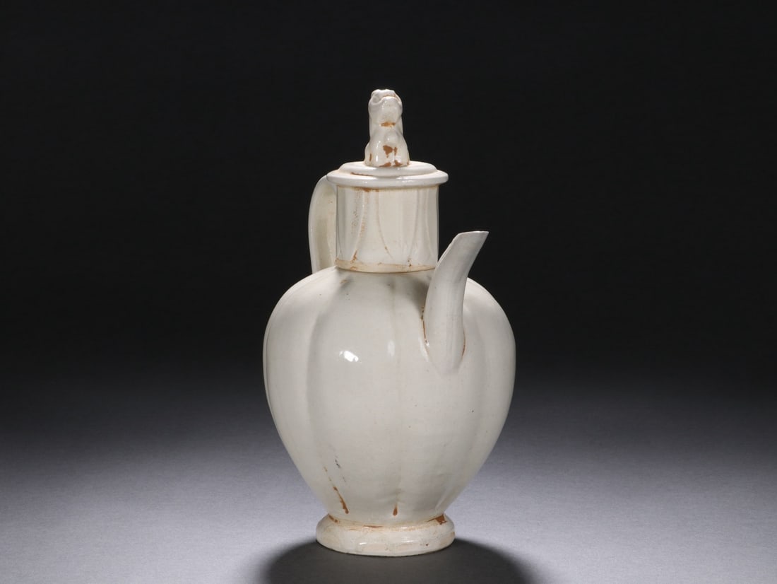 White Glazed Porcelain Pot - 8