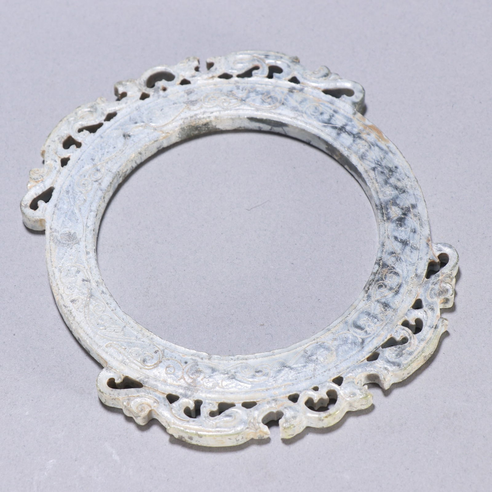 Jade Carved Dragon Pattern Yuan - 4