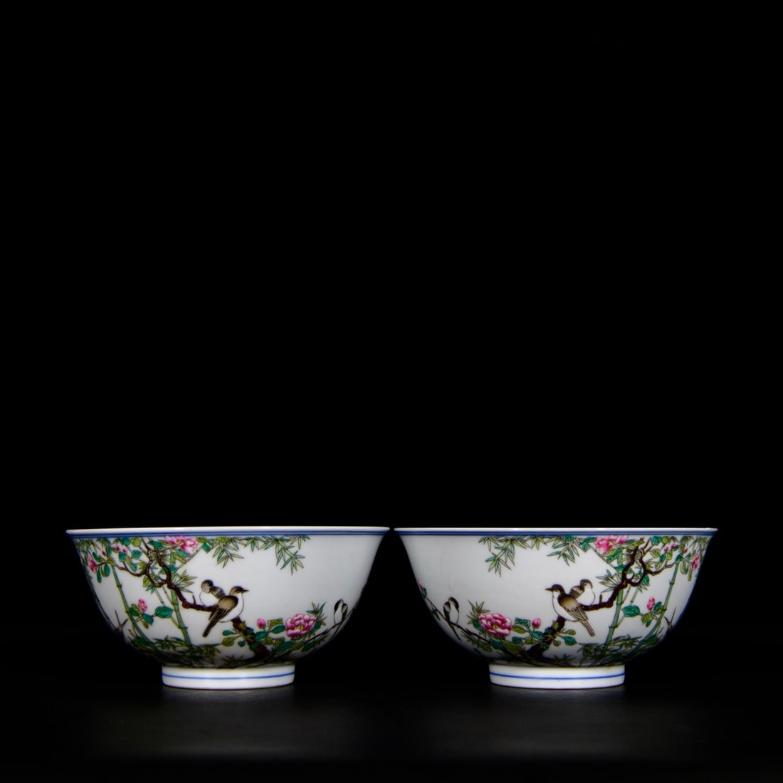 Pair of Enamel Drawing Magpie with Plum Flower Pattern Porcelain Bowl: Pair of Enamel Drawing Magpie with Plum Flower Pattern Porcelain Bowl (7 x 15cm)