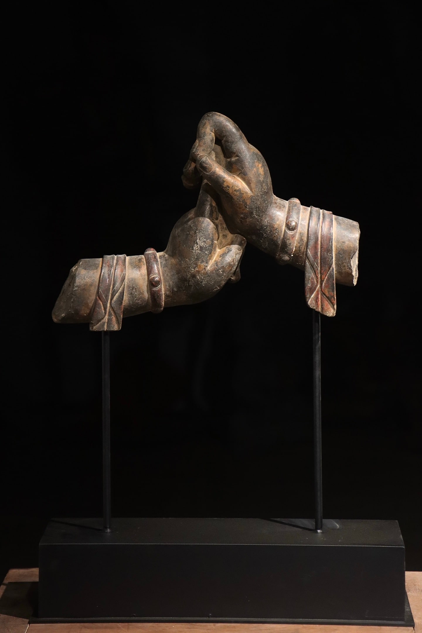 Stone Buddha Hand Figure: Stone Buddha Hand Figure (40 x 28cm)