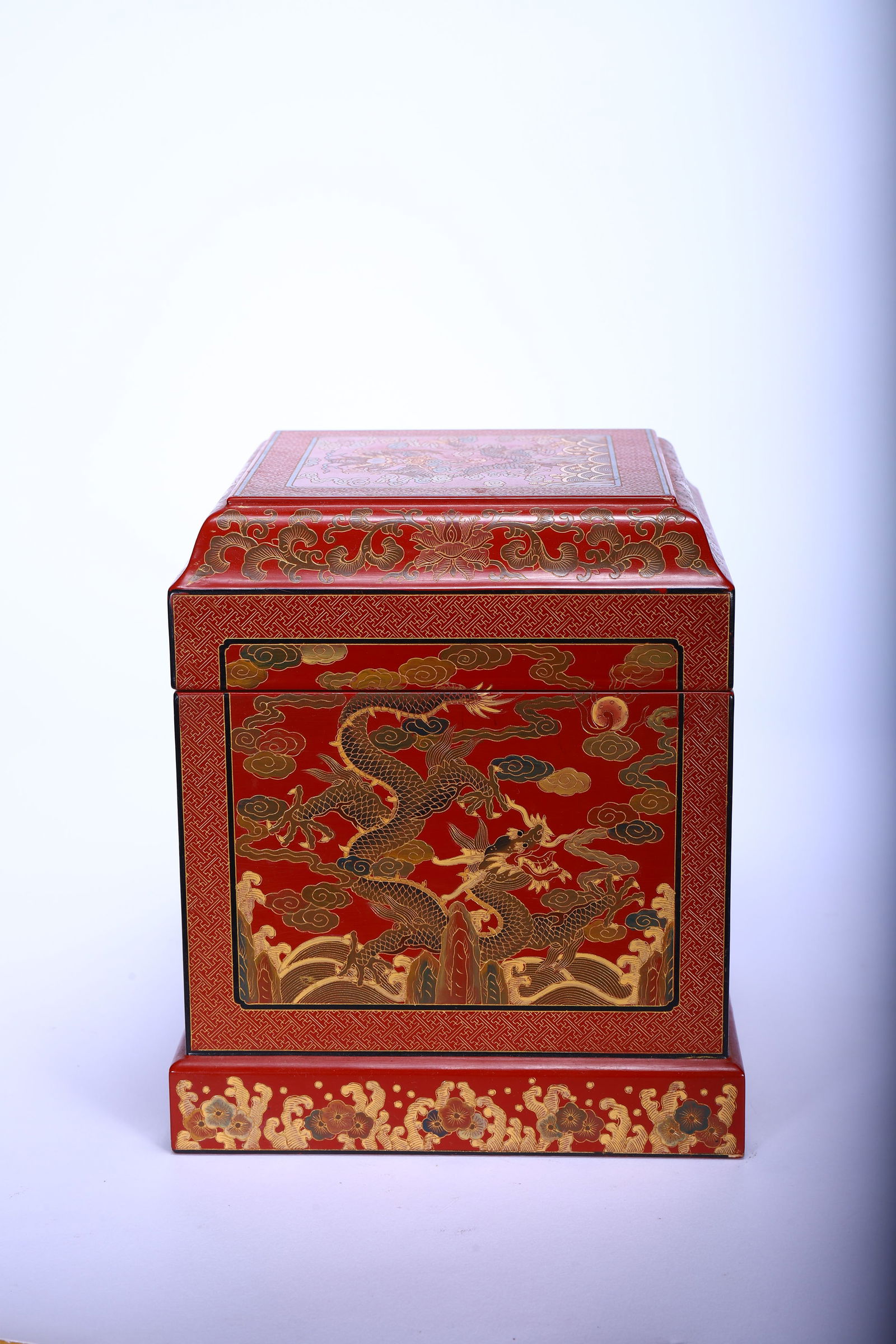 Lacquerware Gold Drawing Dragon Pattern Lid Box - 7