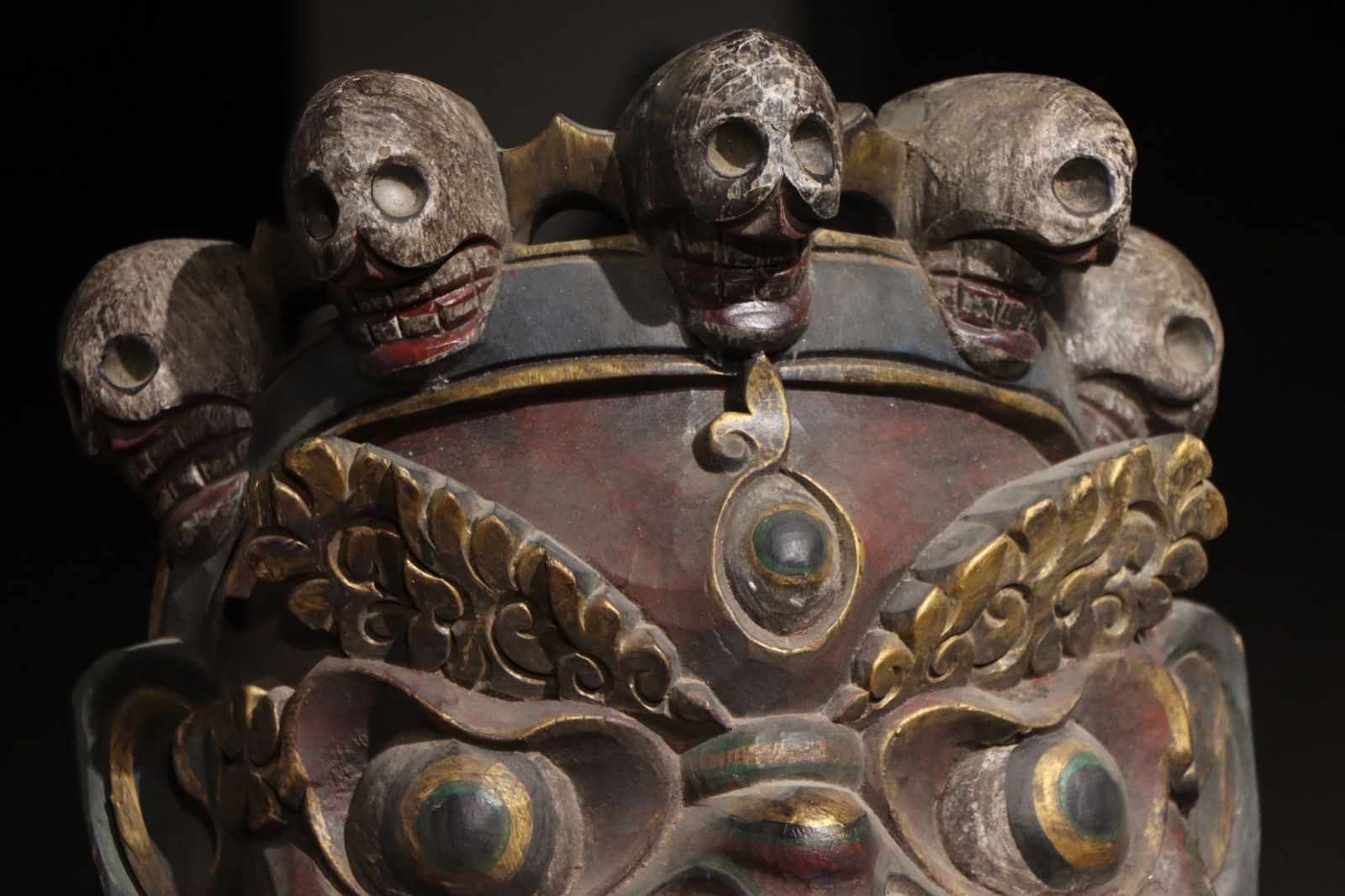 Wood Colour Painted Buddha Pattern Mask - 5