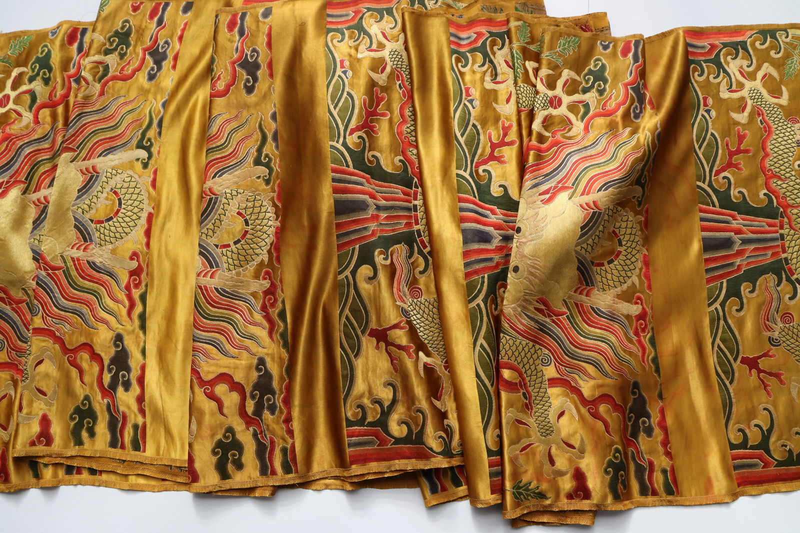 Silk Dragon Pattern Embroidery - 13