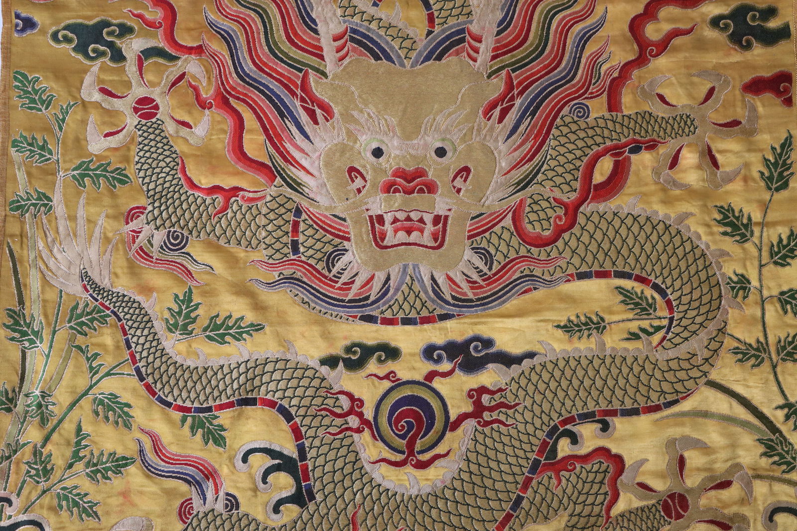 Silk Dragon Pattern Embroidery - 6