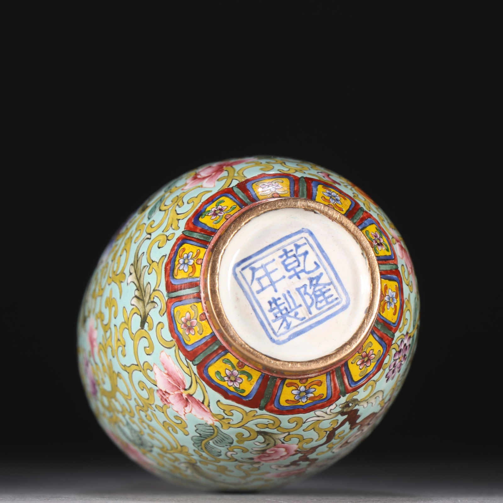 Bronze Enamel Blue Base Flower Pattern Vase - 9