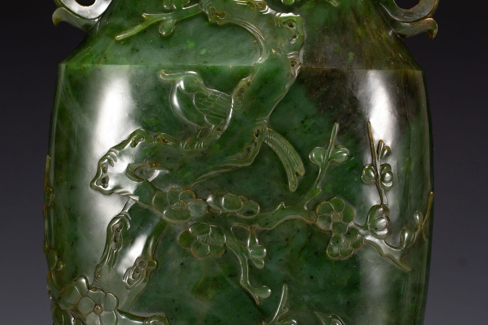 Jasper Jade Carved Flower and Bird Pattern Vase - 9
