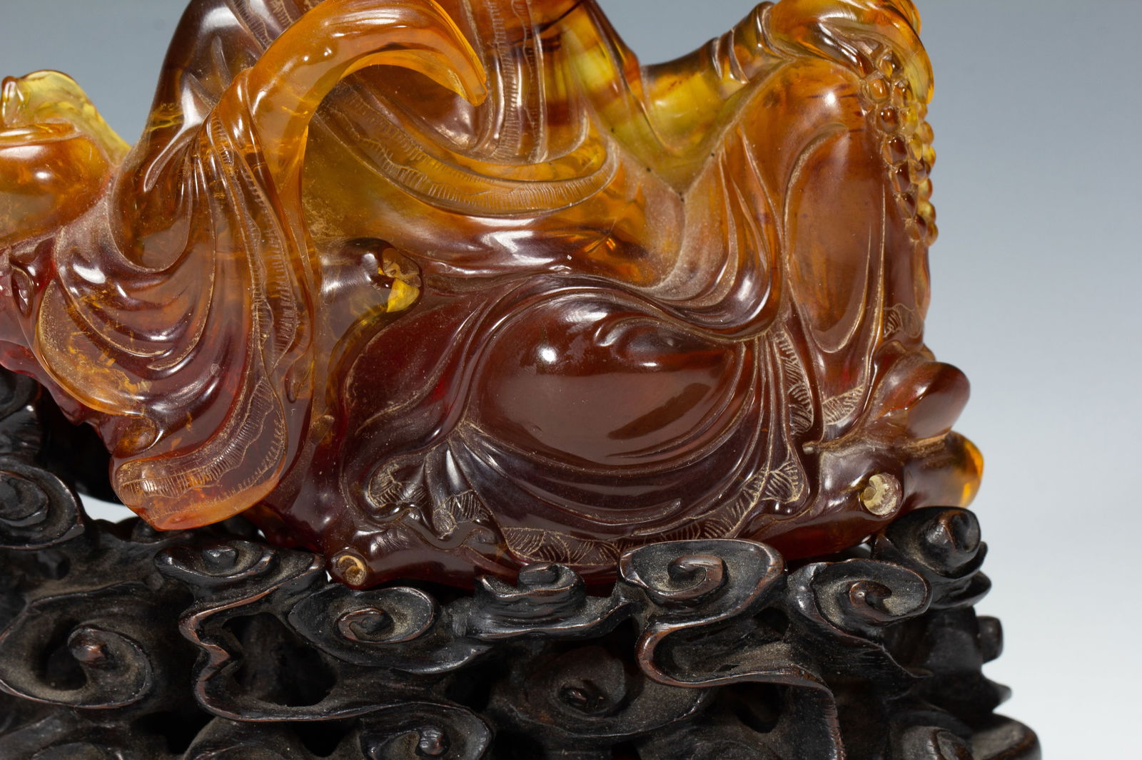 Chrysophoron Carved Arhat Shape Ornament - 4