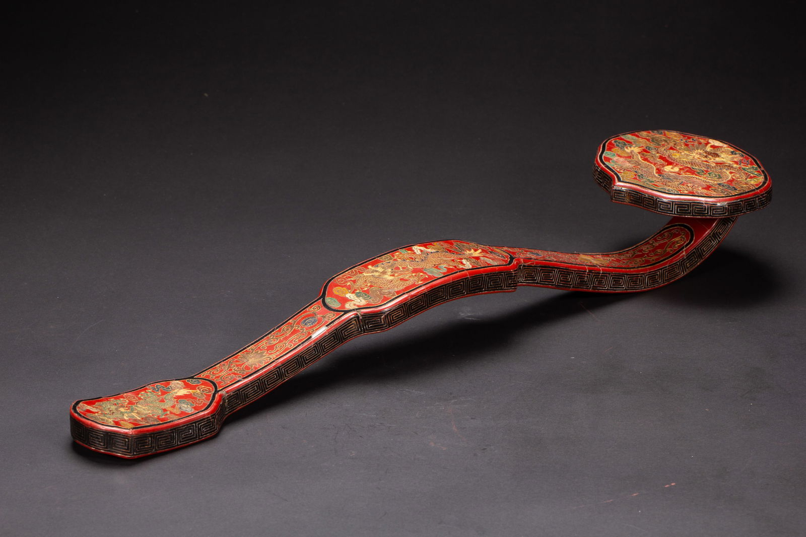 Lacquerware Gold Drawing Dragon Pattern RuYi Ornament - 5