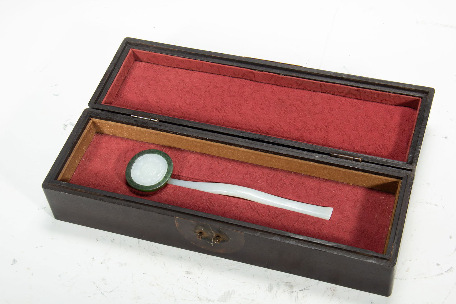 Jade Inlaid Jasper Jade Carved Shou Pattern RuYi Ornament: Jade Inlaid Jasper Jade Carved Shou Pattern RuYi Ornament (18 x 4 x 2cm)