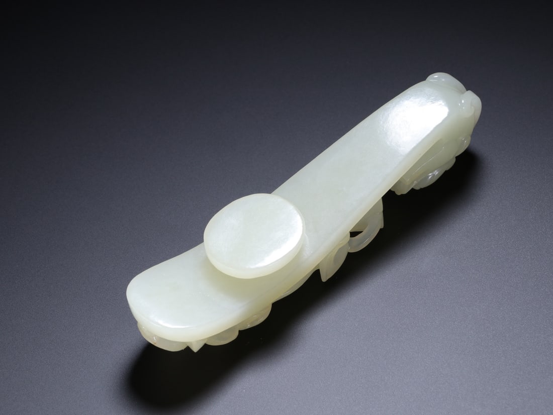 Jade Carved Dragon Shape Belt Hook - 8