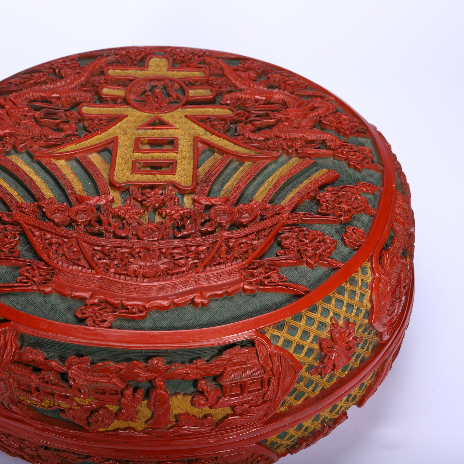 A CHINESE CARVED RED LACQUER 'SPRING' ROUND BOX - 2