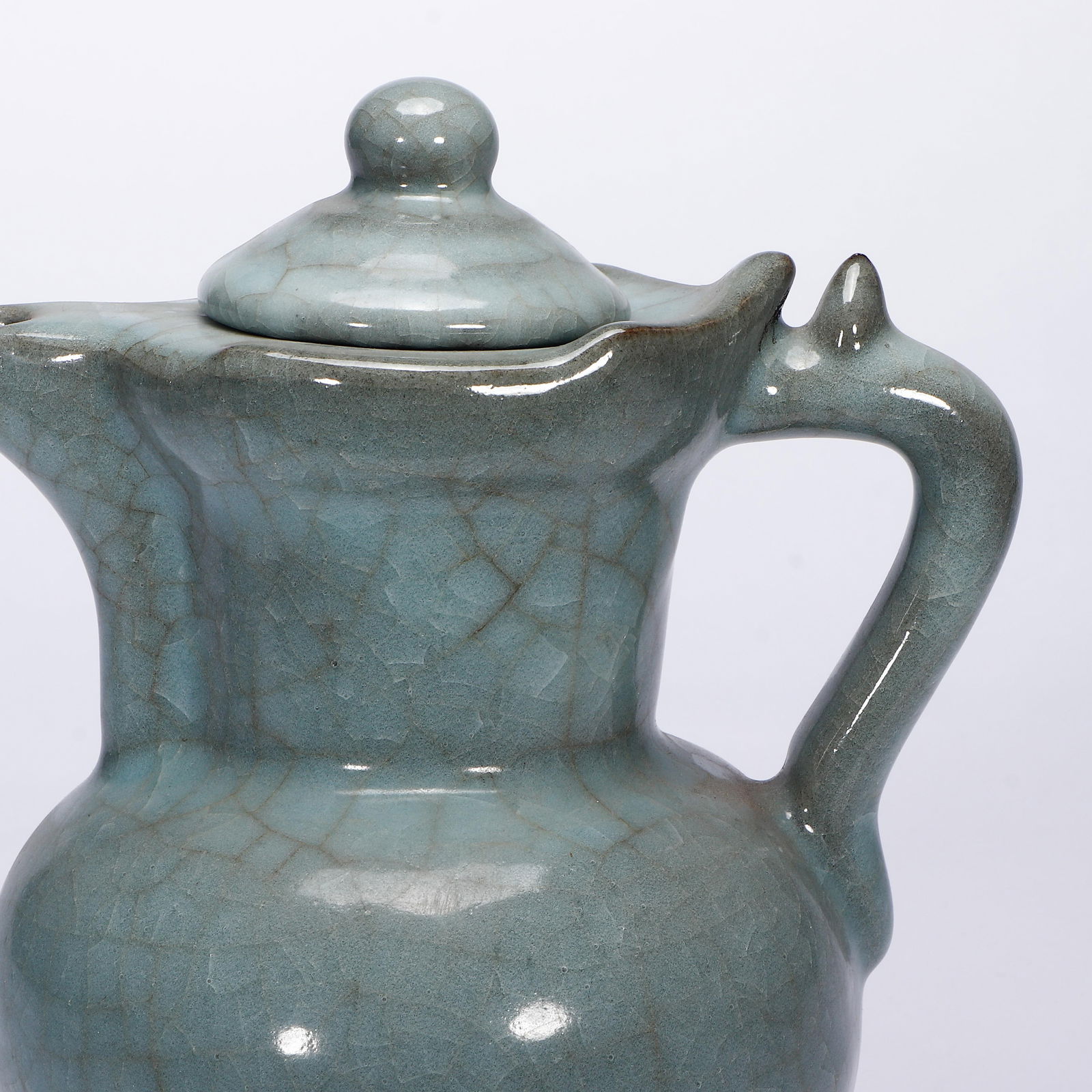 A CHINESE RU WARE MONK'S CAP EWER - 2