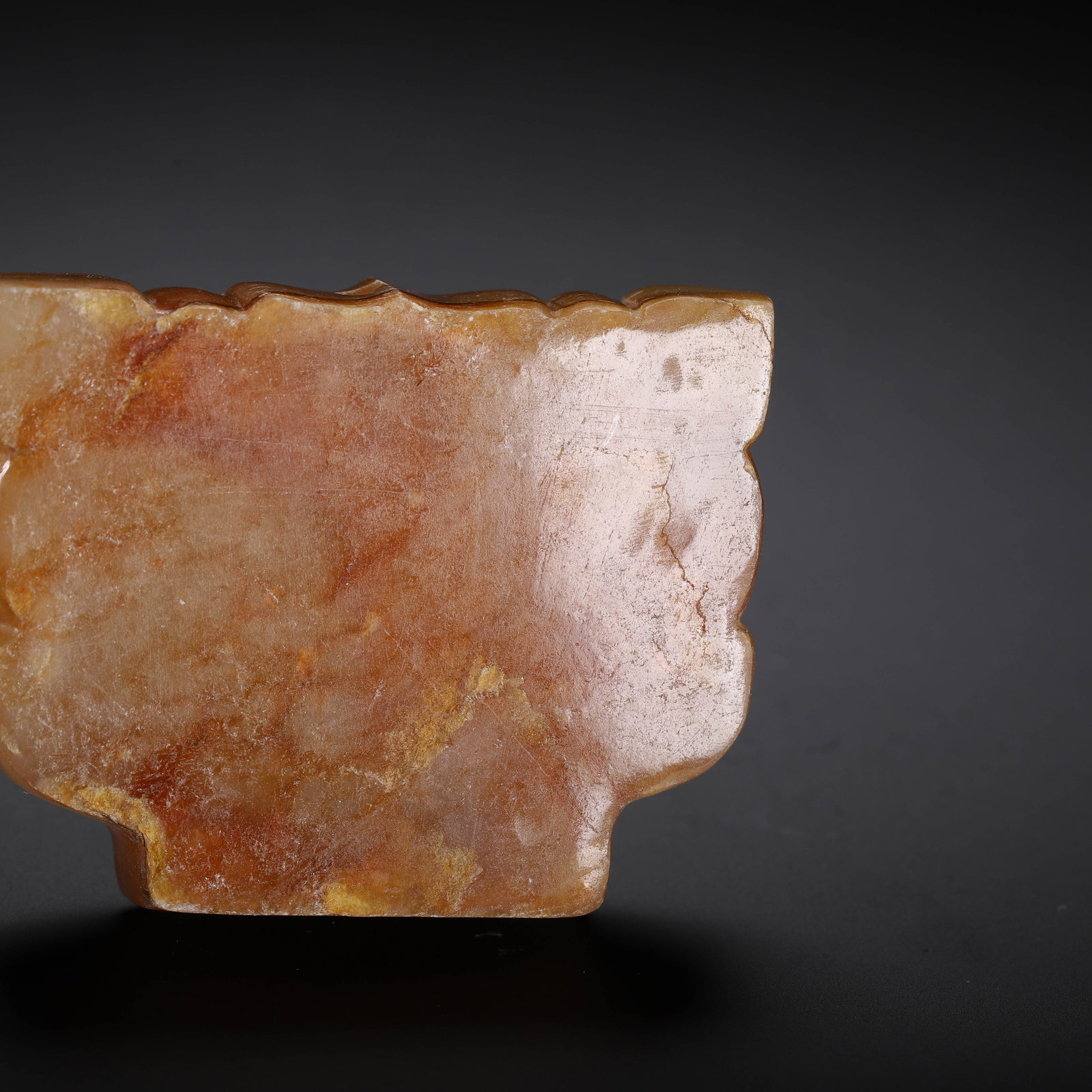 A CHINESE ARCHAIC JADE PLAQUE - 6