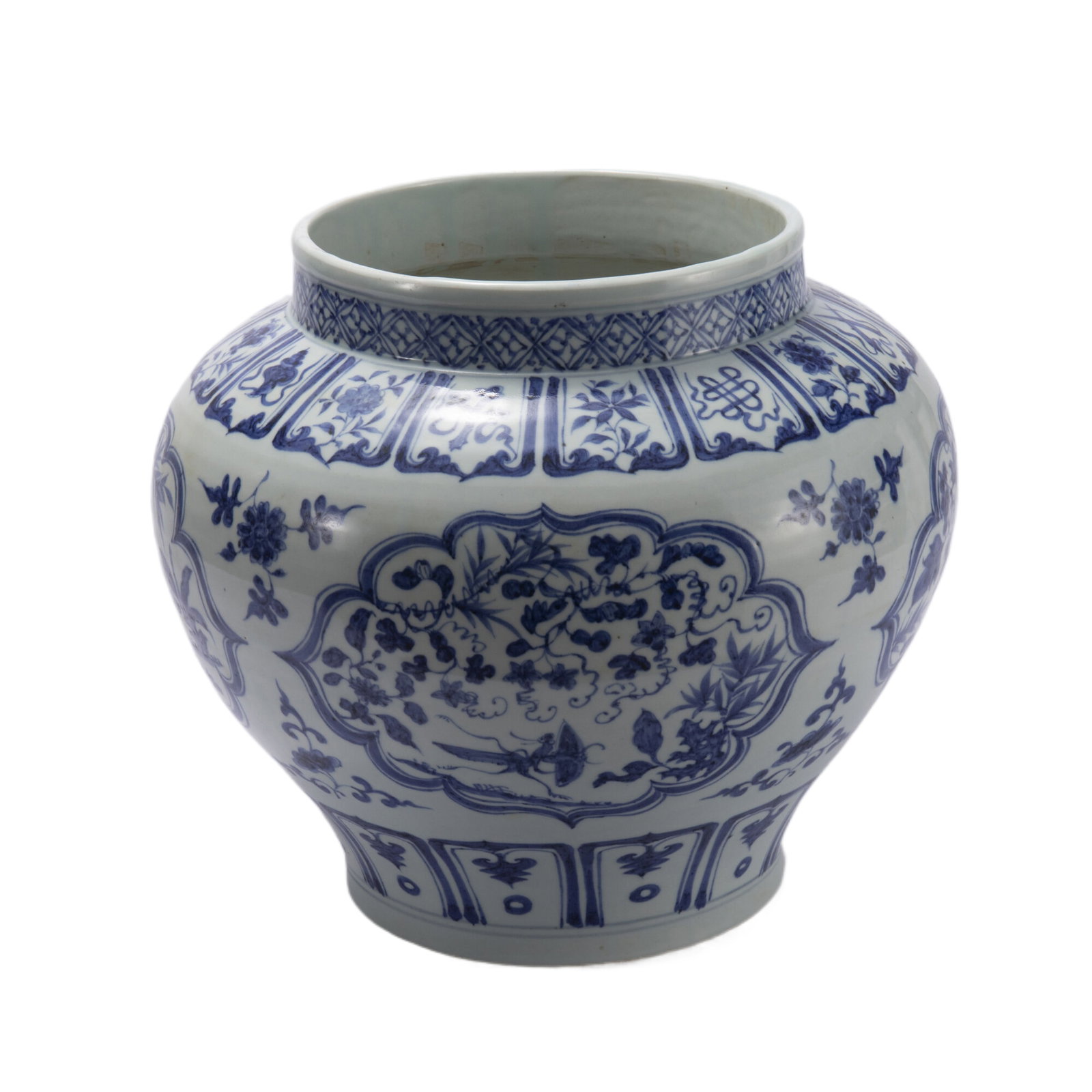 A CHINESE BLUE AND WHITE PORCELAIN JAR (1 of 11)