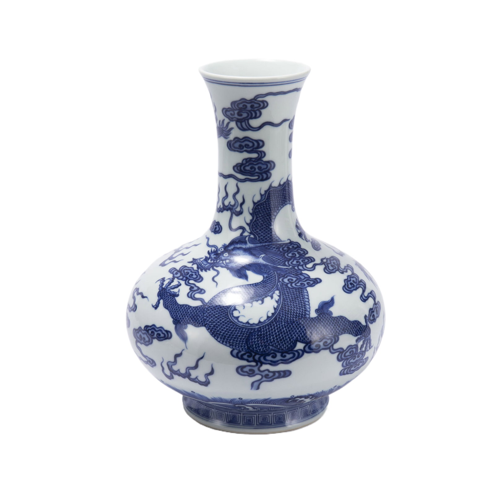 A CHINESE BLUE AND WHITE DRAGON BOTTLE VASE (1 of 10)