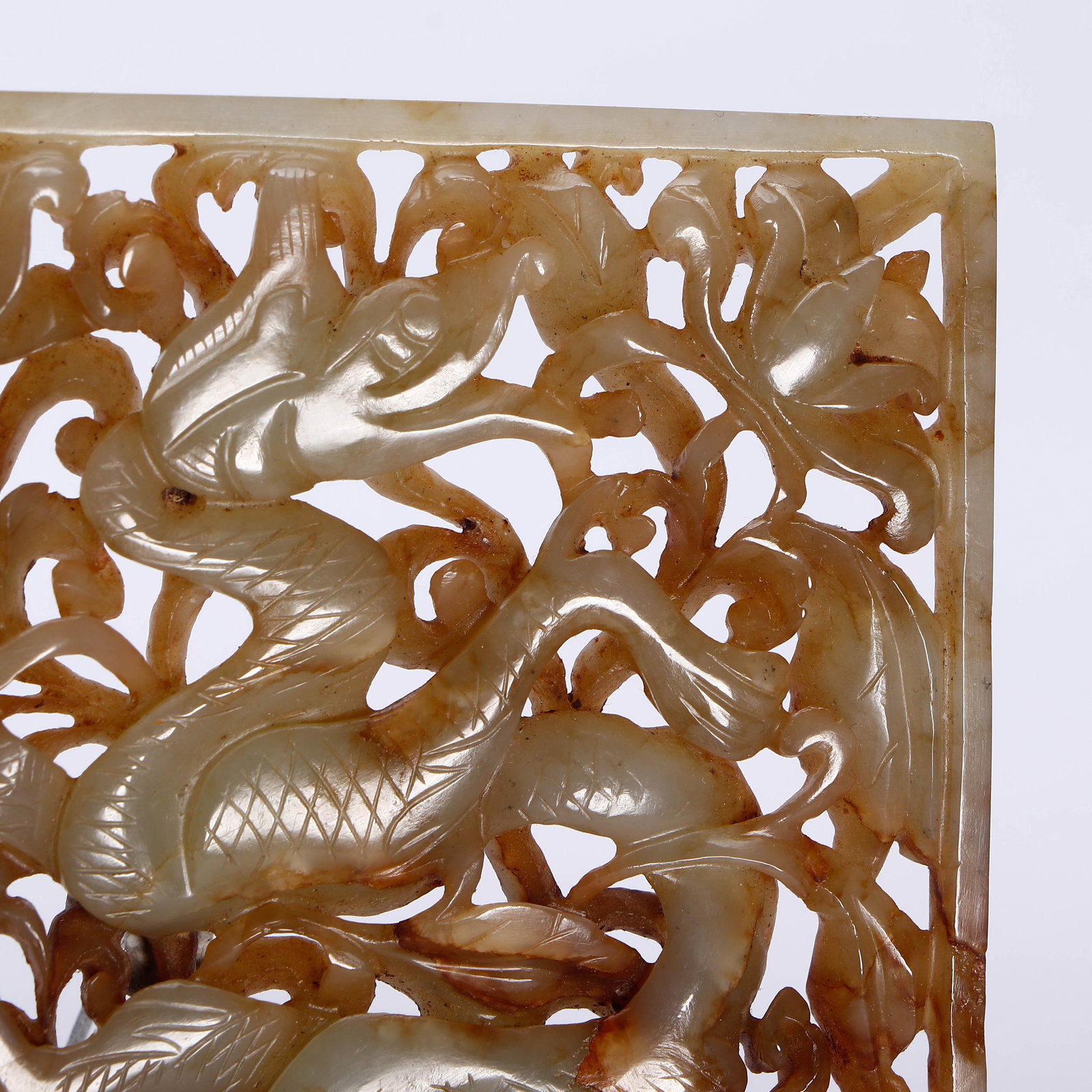 A CHINESE ARCHAIC SQUARE JADE PLAQUE - 5