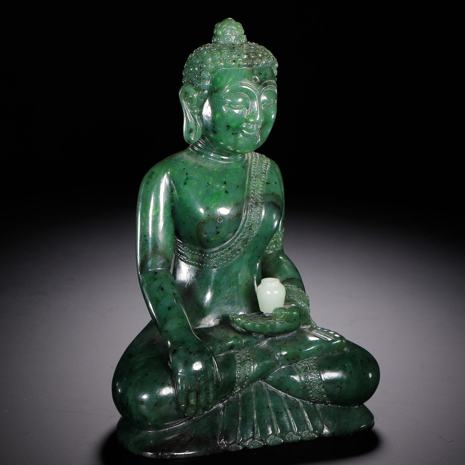 A CHINESE SPINACH JADE BUDDHA STATUE - 5