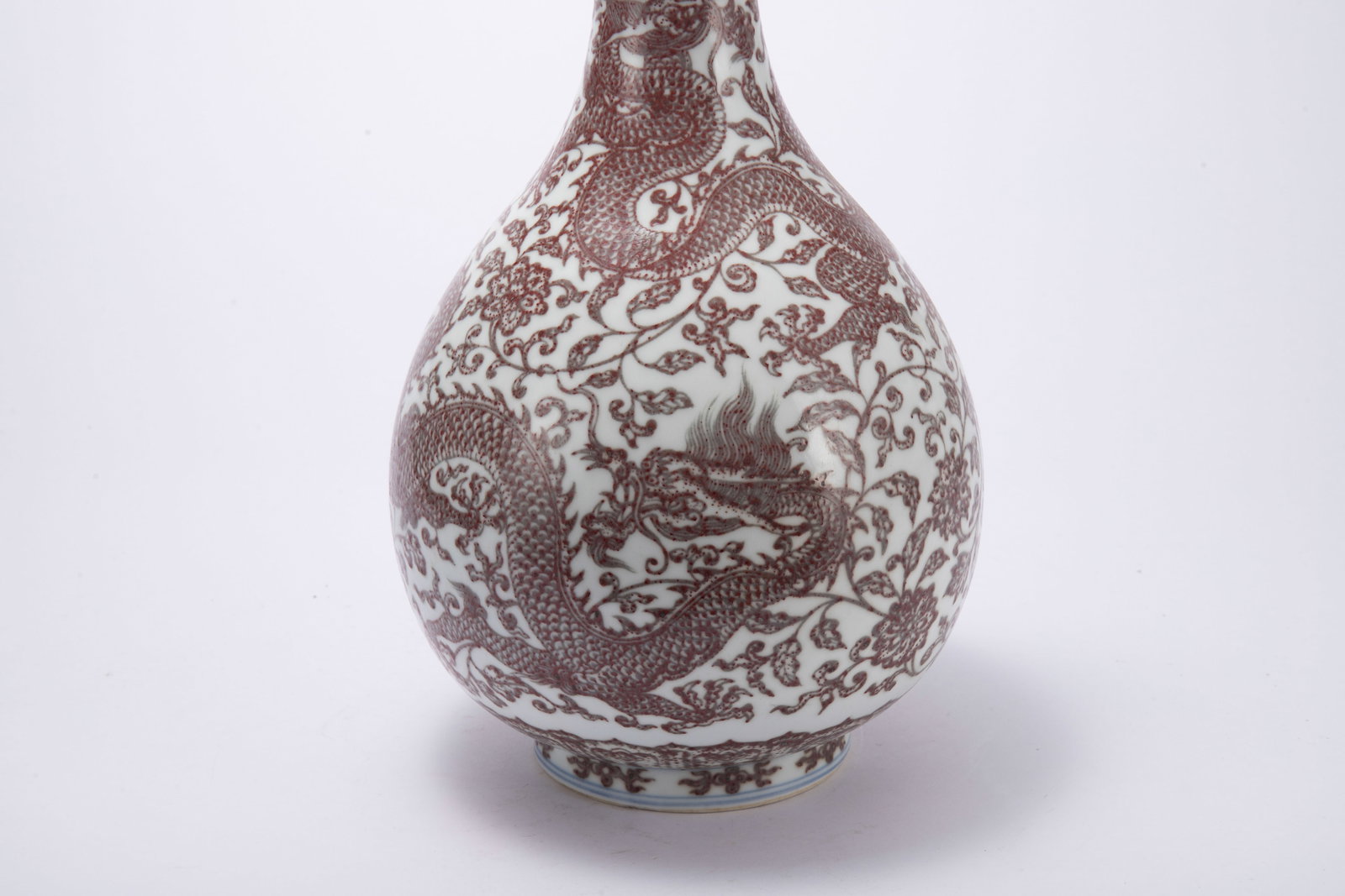 A UNDERGLAZE RED PORCELAIN BOTTLE VASE - 3