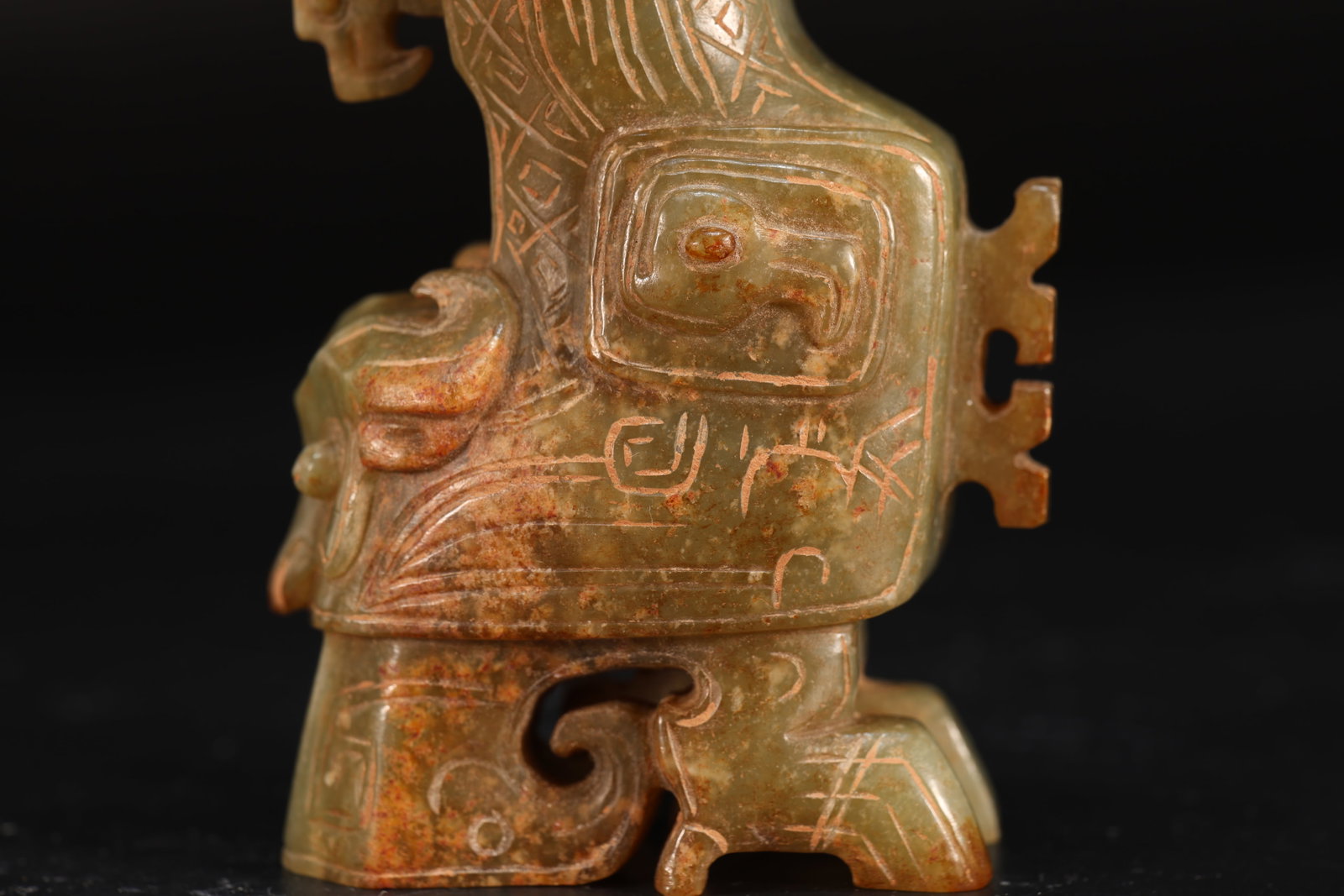 Jade Carved Beast Face Pattern Bird Shape Figure - 3