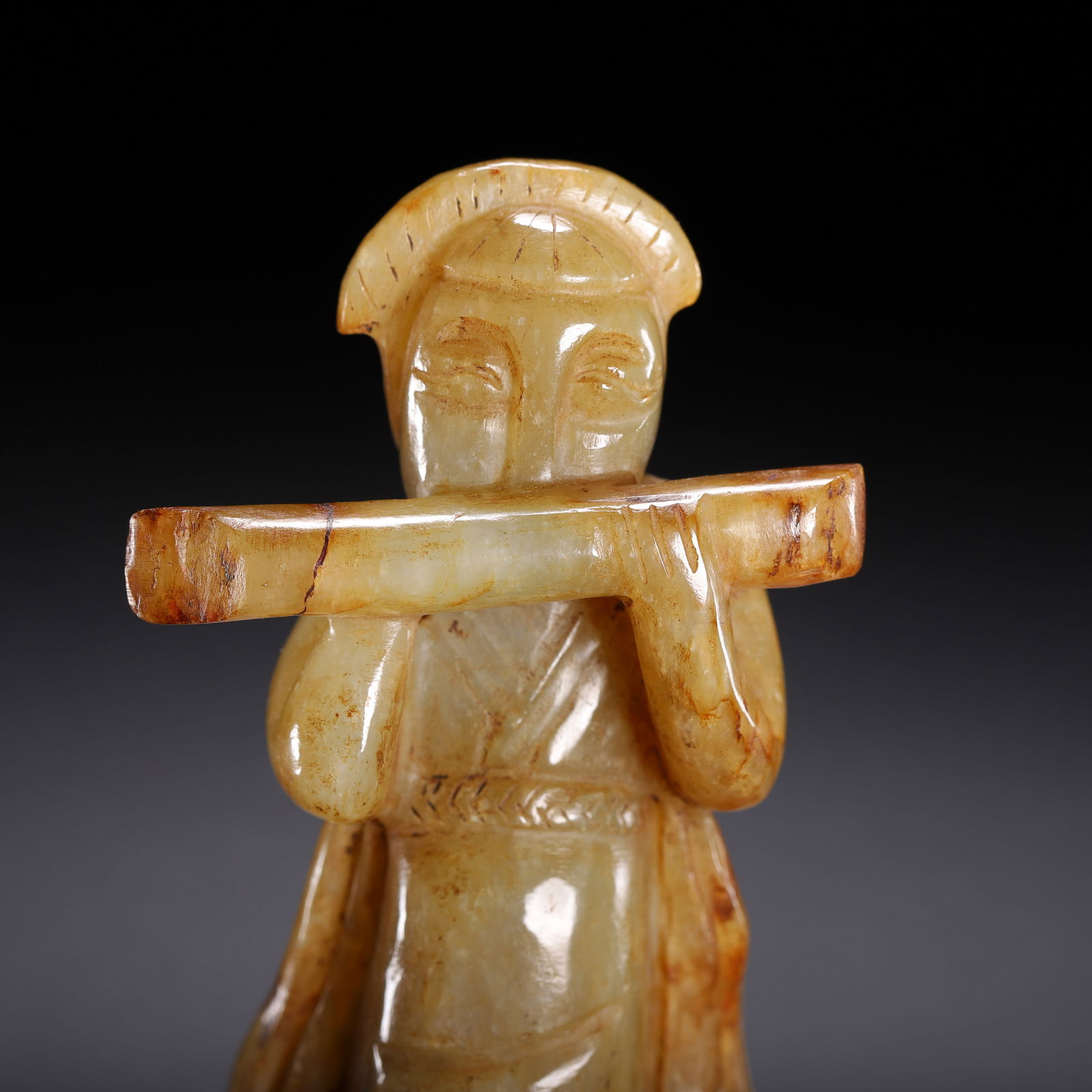 A CHINESE ARCHAIC JADE FIGURE - 2