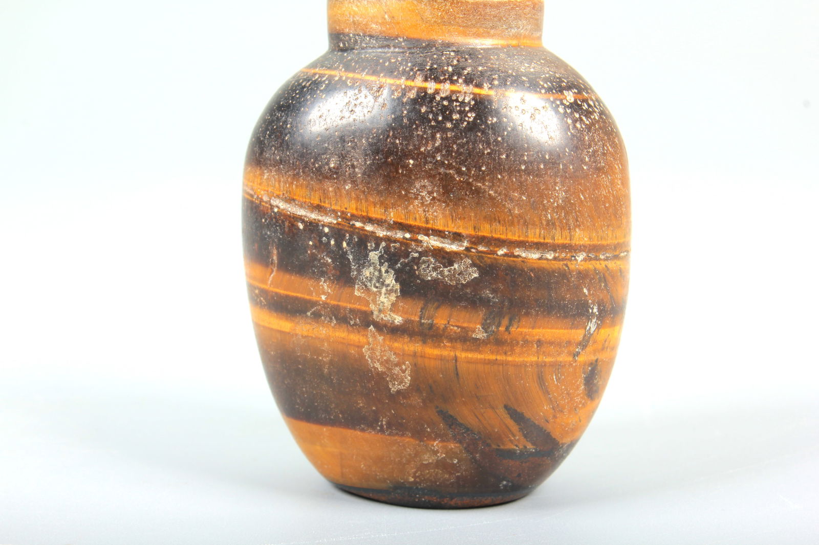A TIGER EYE STONE SNUFF BOTTLE - 2