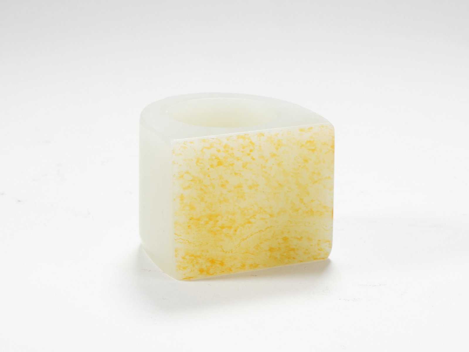 A HETIAN WHITE JADE RING (1 of 6)