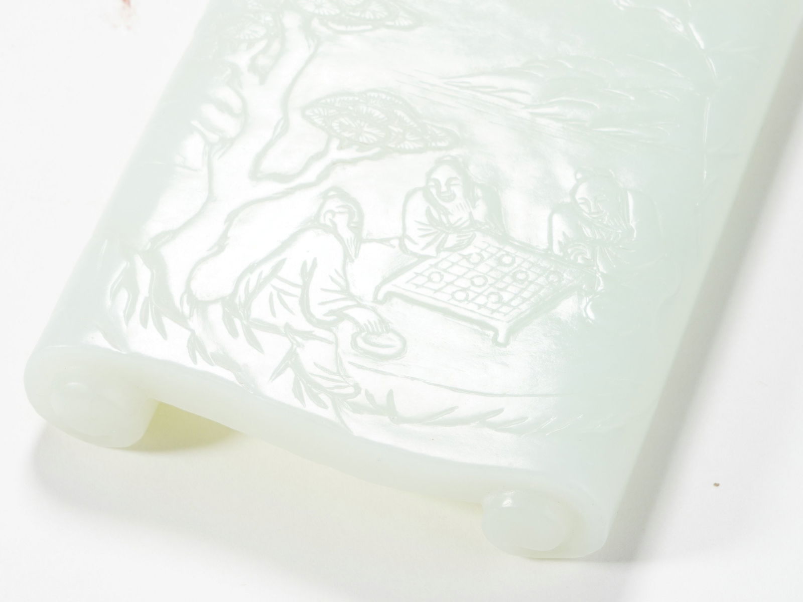 A HETIAN WHITE JADE 'CLOUD'INK BED - 2