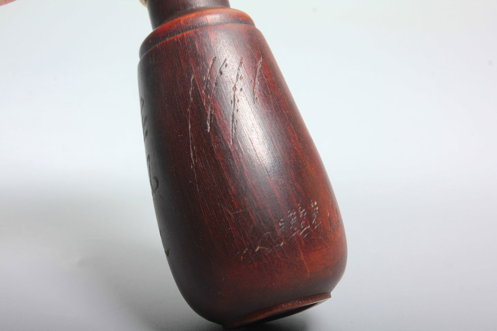 A HORN SNUFF BOTTLE WITH POEM PATTERN - 7