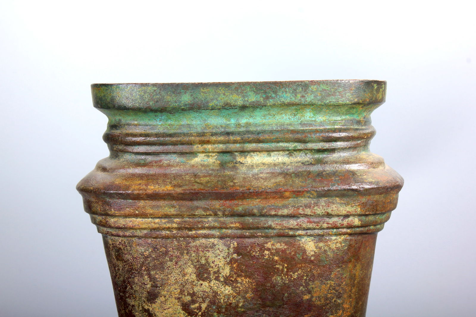 A BRONZE VASE WITH TWO PIERCED EARS - 2