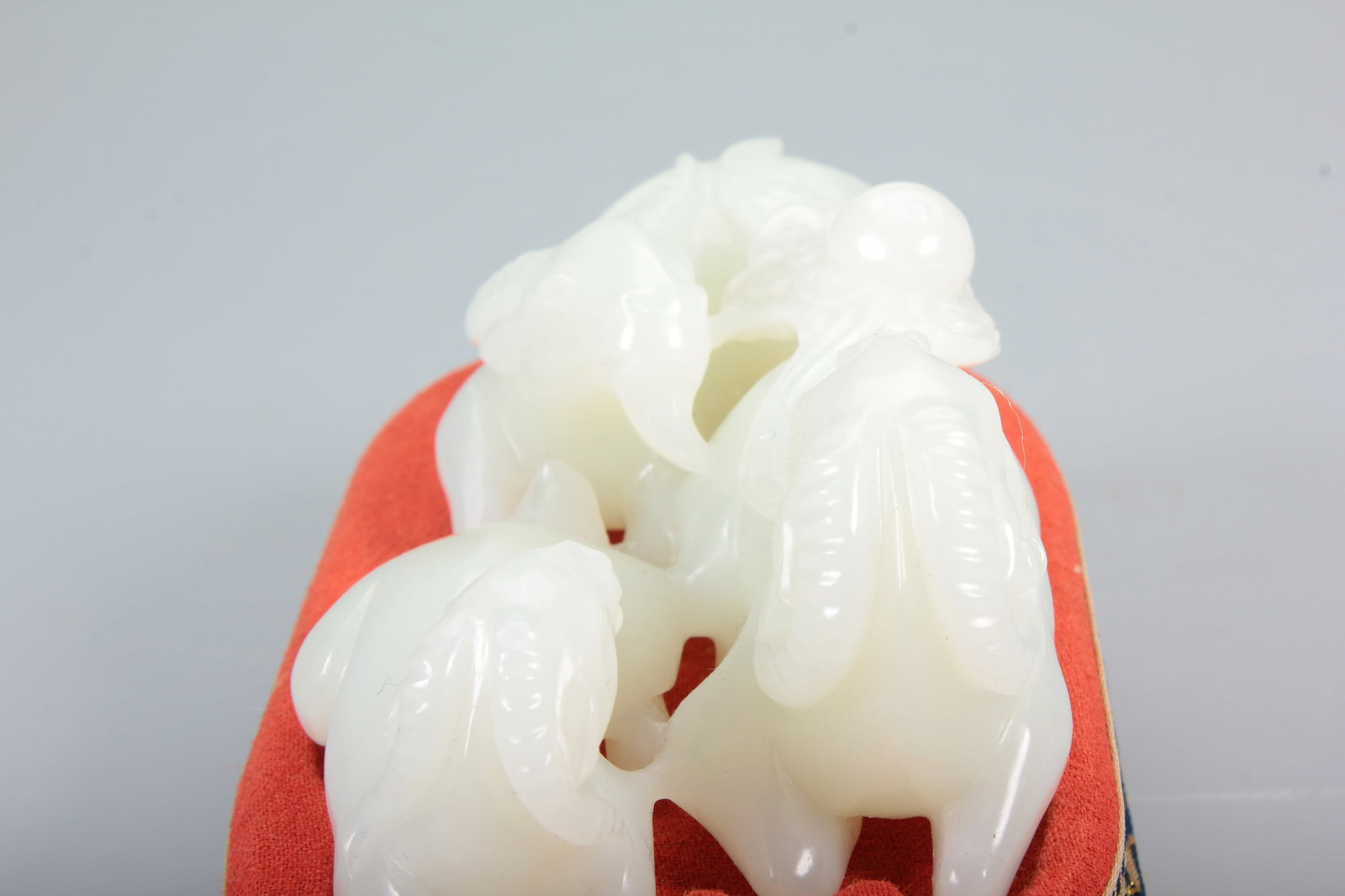 A HETIAN JADE THREE RAMS BRING PROSPERITY - 8