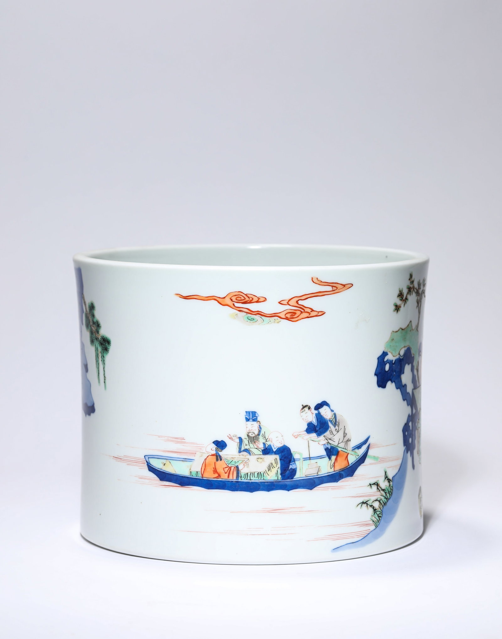 A Wucai 'Figural' Brush Pot - 2