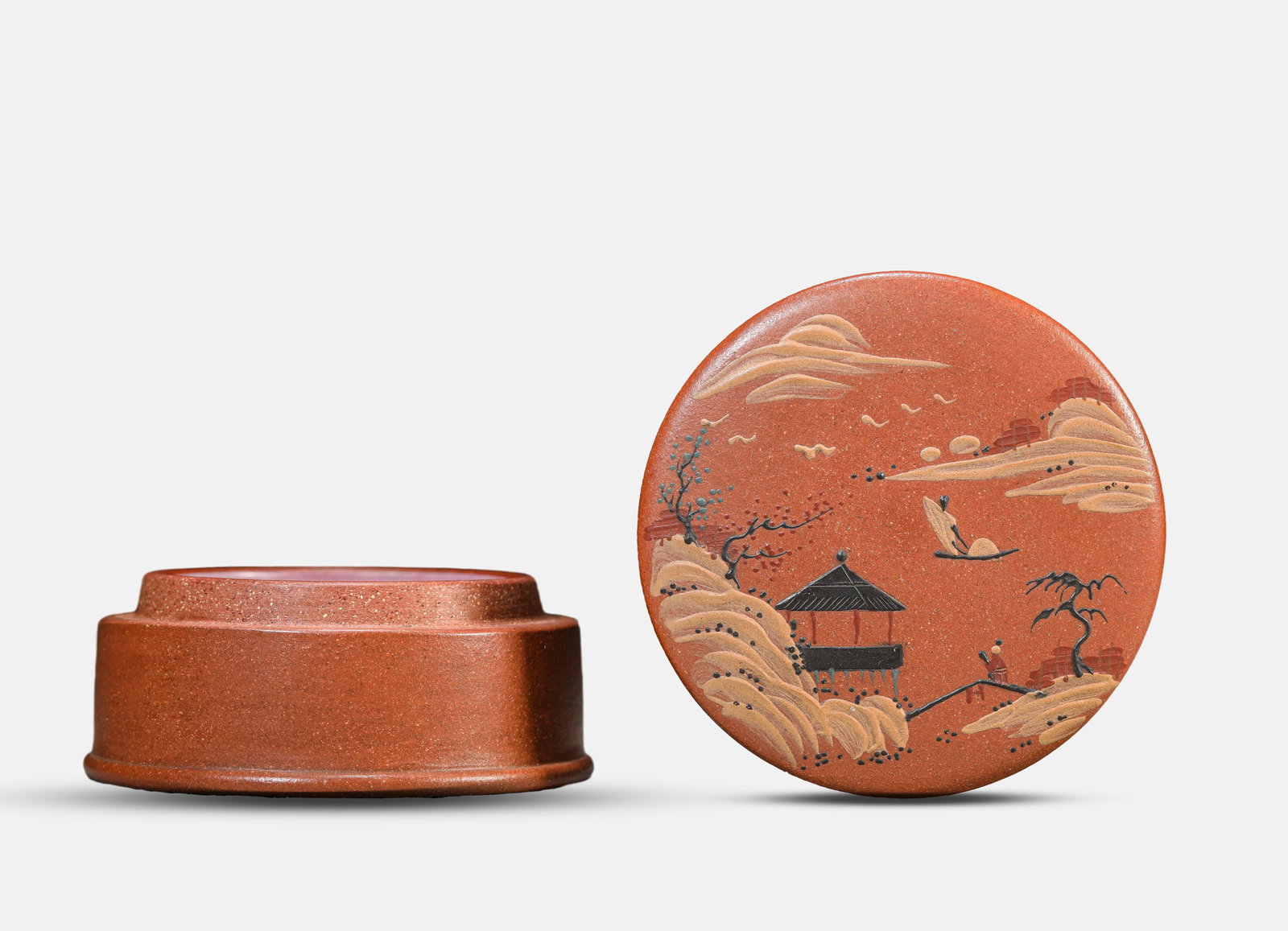 A Yixing Covered Box: A Yixing Covered Box (7.7 x 4.2cm)