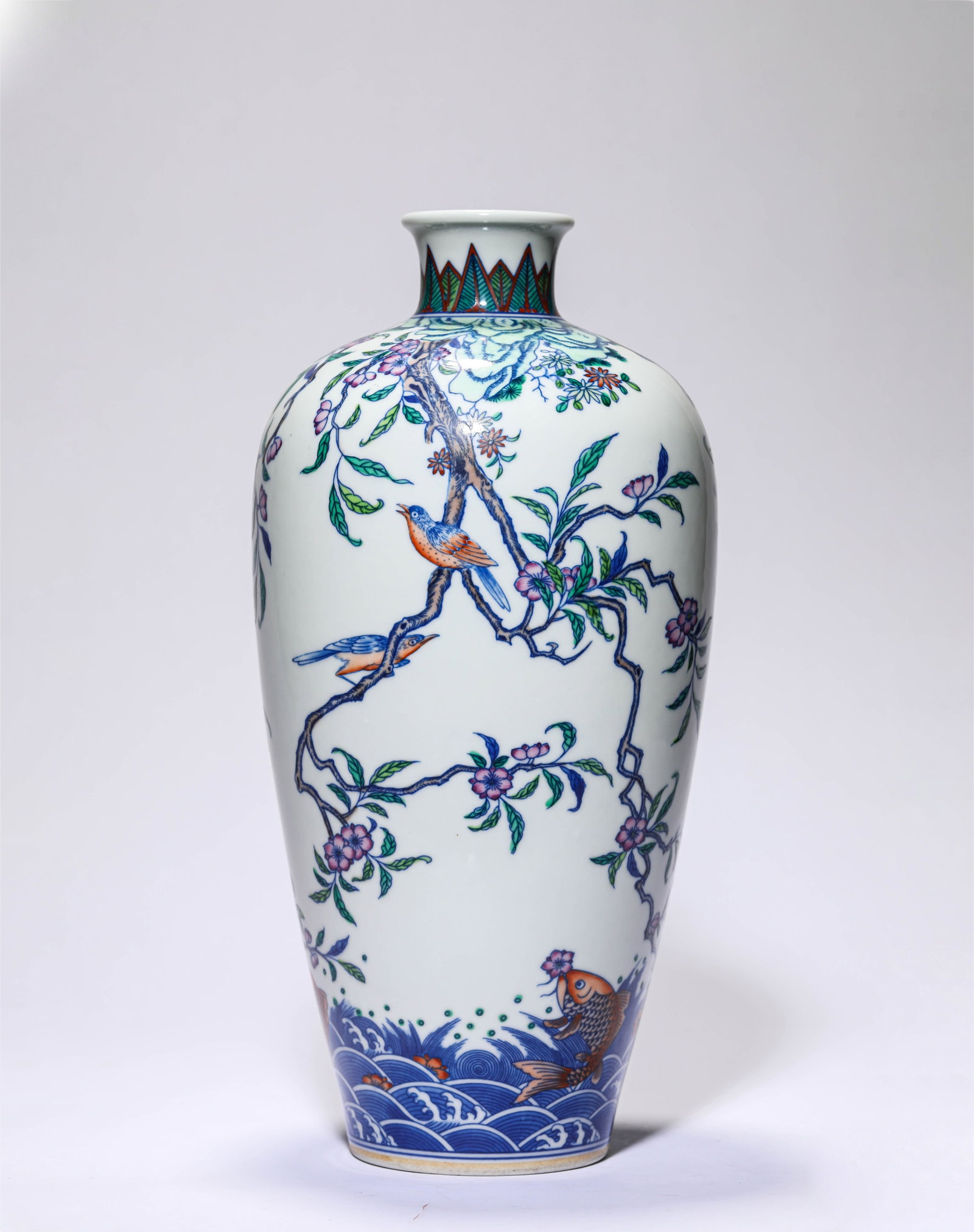 A Doucai 'Flowers, Birds, Waves and Fish' Meiping (1 of 5)