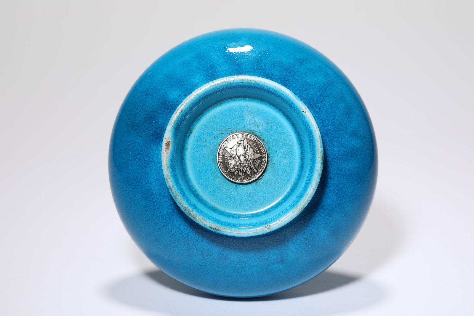 A Peacock-Blue-Glazed Vase - 3
