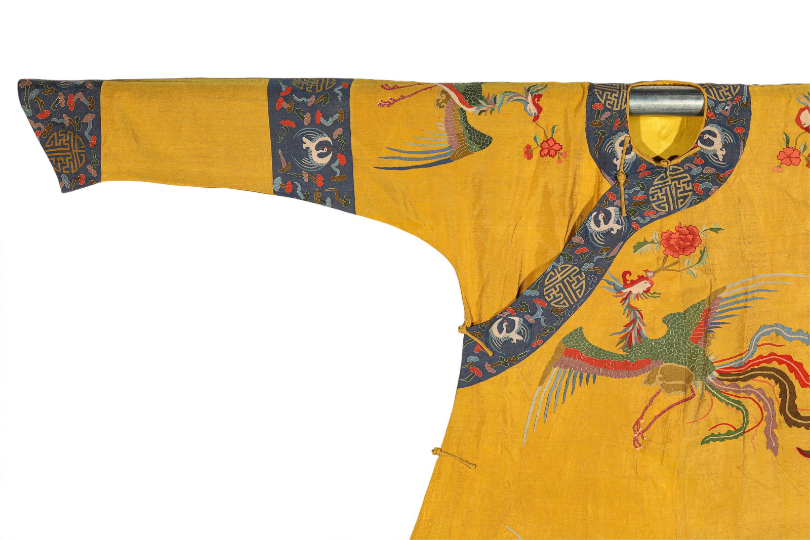 A Silk Kesi Tapestry Phoenix Robe - 5