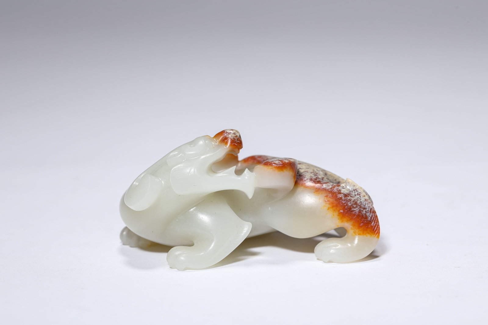 A Jade 'Auspicious Beast' Ornament - 2