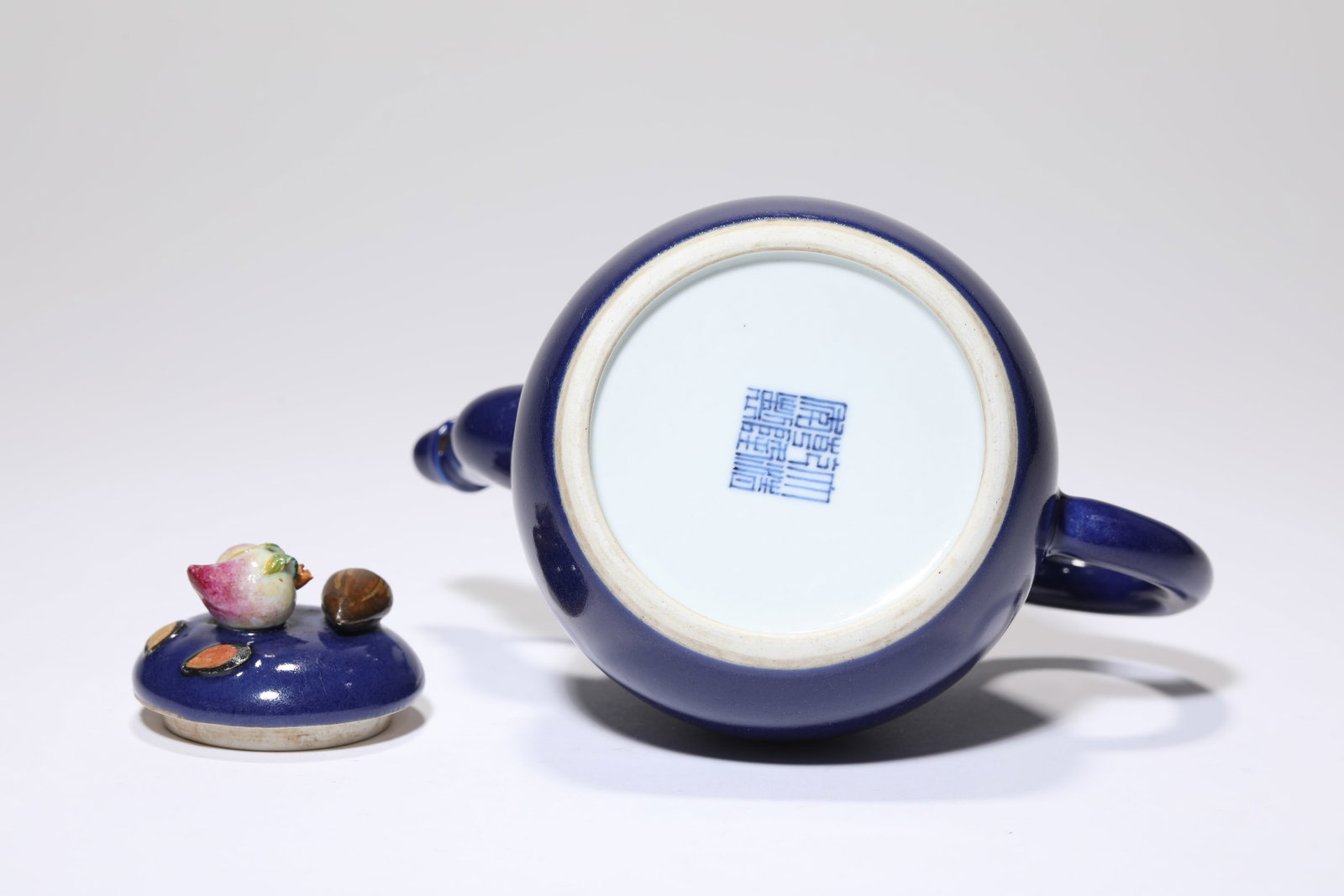 A Sapphire-Blue-Glazed Pot - 4