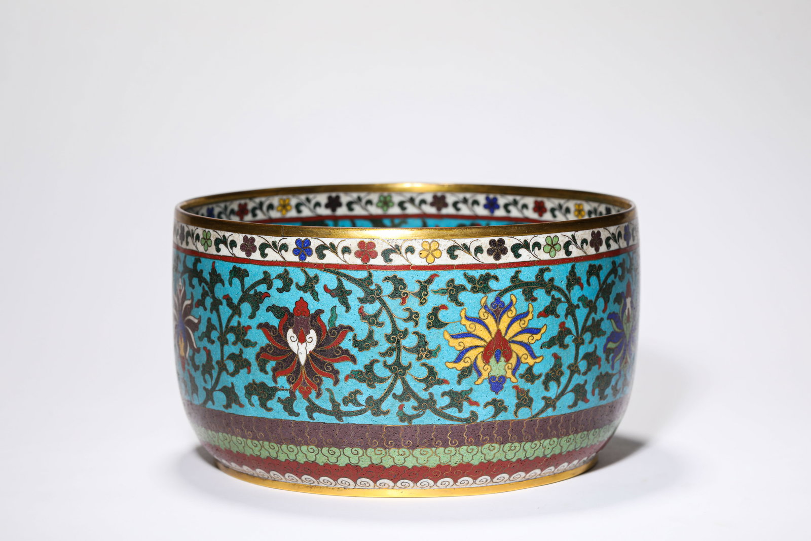 A Cloisonné Enamel 'Interlocking Lotus and Florals' Bowl: A Cloisonné Enamel 'Interlocking Lotus and Florals' Bowl (23 x 12.8cm,Weight 2500g)