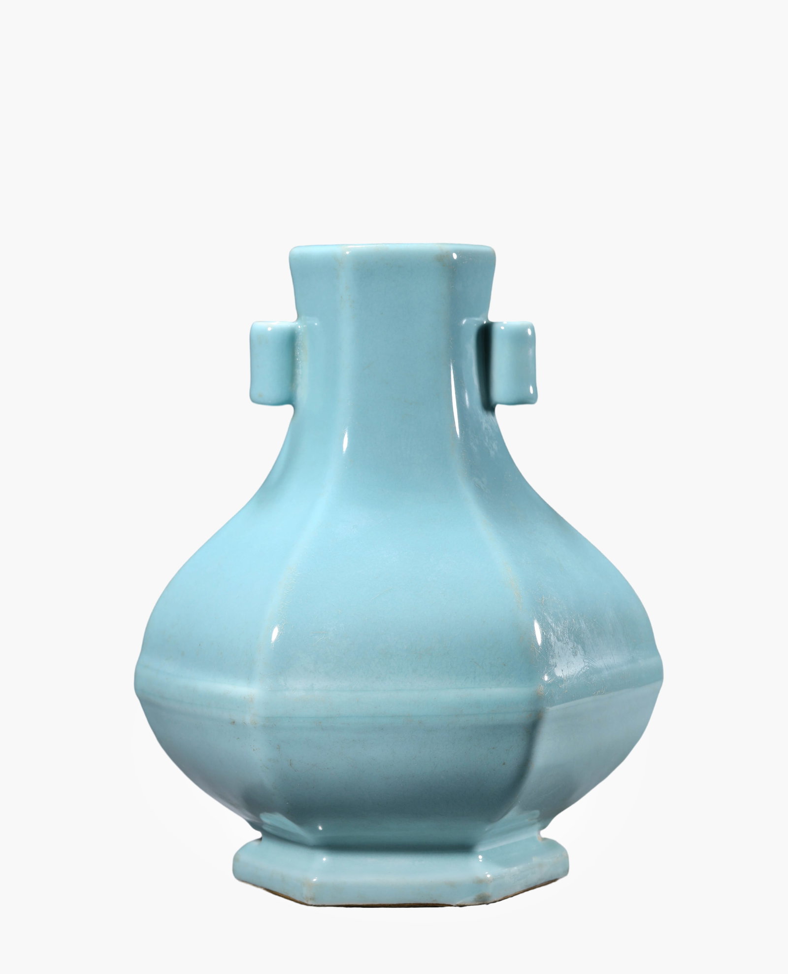 A Sky-Blue-Glazed Vase - 2