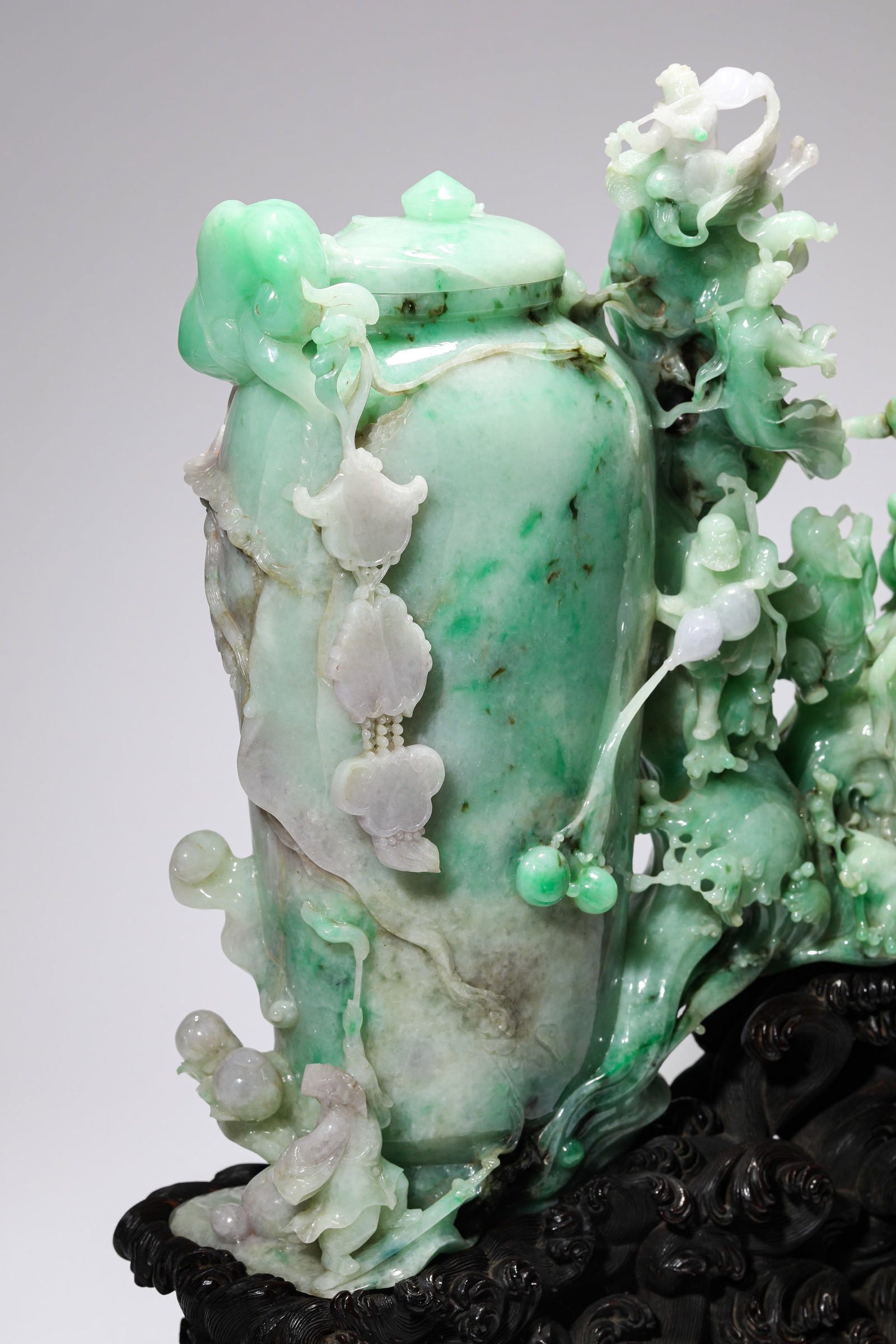 A JADEITE 'EIGHT IMMORTALS' VASE - 5